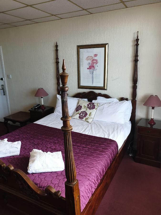 The Parisienne Hotel Блекпул Екстериор снимка