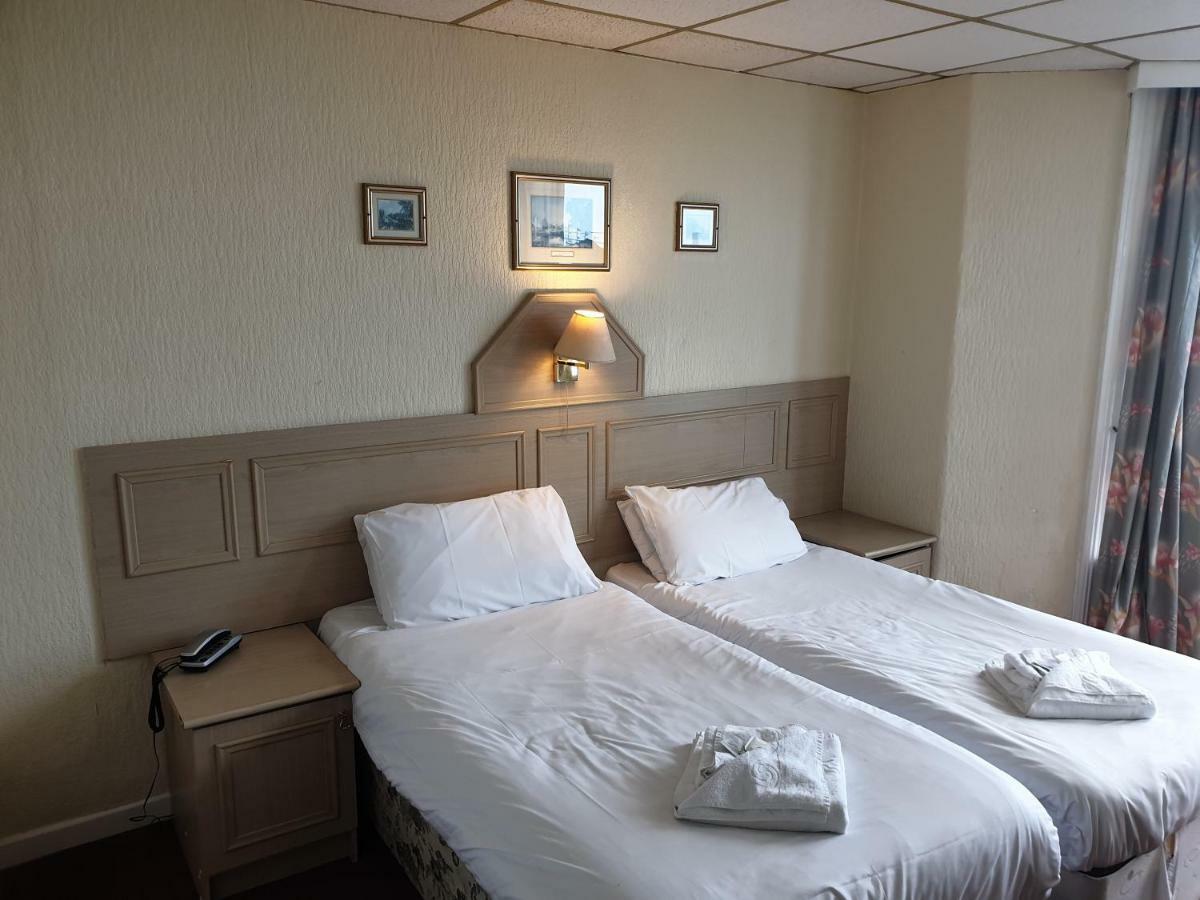 The Parisienne Hotel Блекпул Екстериор снимка